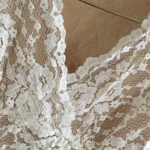 CABI LACE TOP - Picture 3 of 7